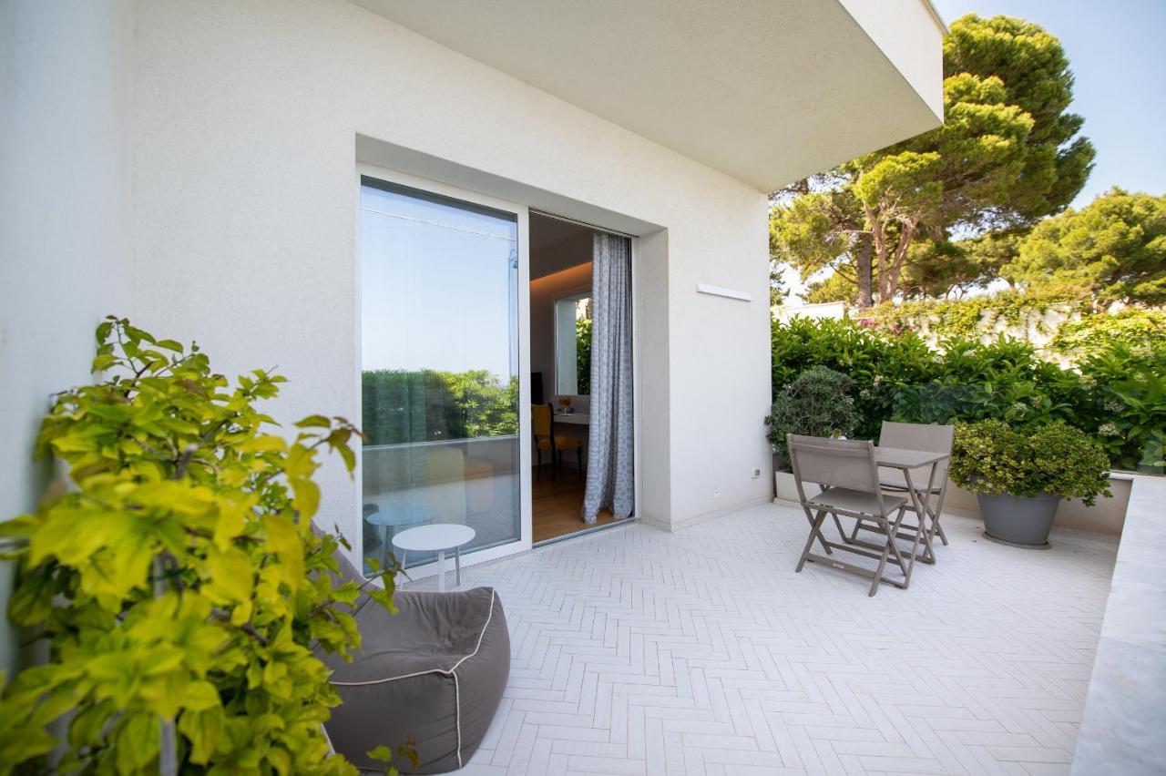 Unico Boutique Hotel D'Arte Mondello Exterior foto
